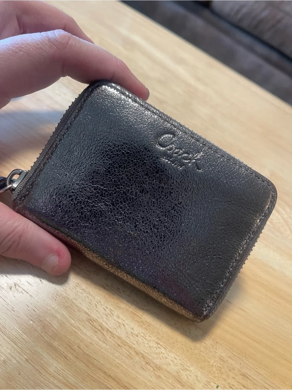Vintage Coach Coin Zippy Bag With Handle. Silver Metallic